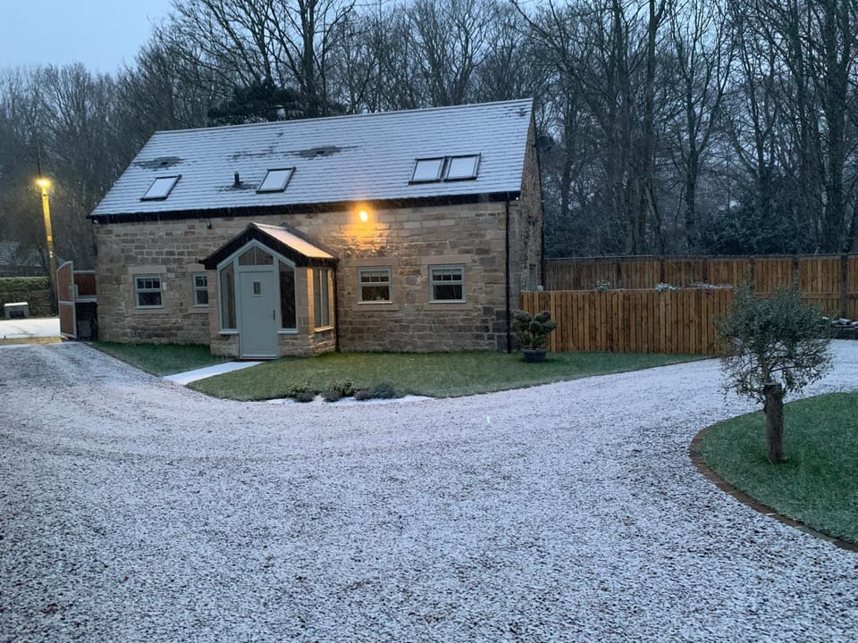 Property building, Winter