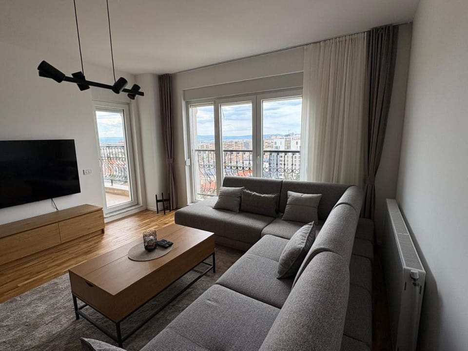 View (from property/room), City view