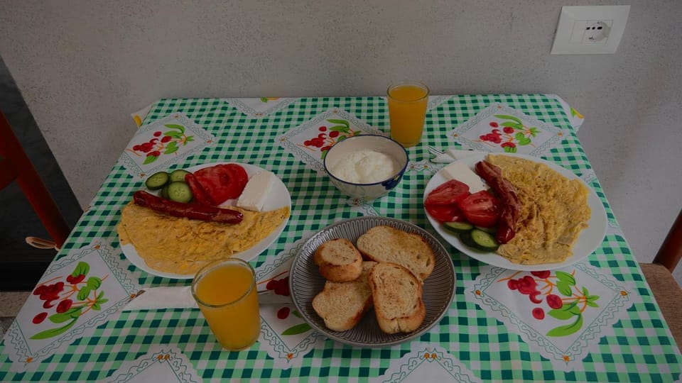 Food, Breakfast, Continental breakfast, Drinks