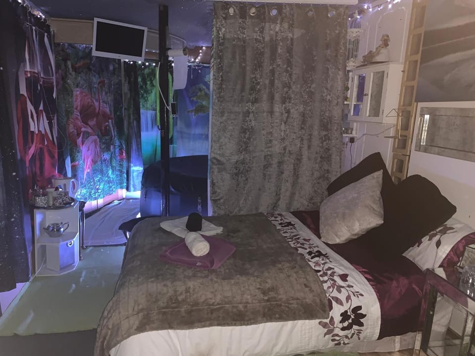 Bonnye's guest house Bed and Breakfast in Ramsgate