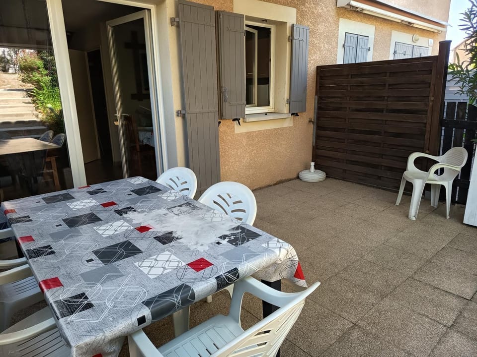Au bonheur de LuLu House in Calvisson
