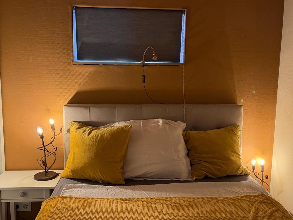 Bed, Bedroom