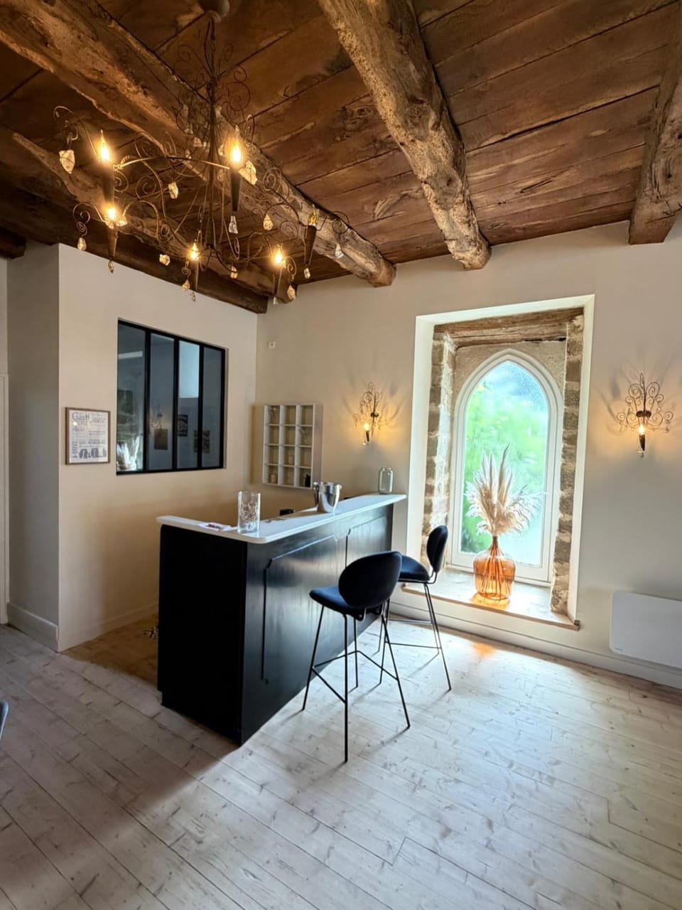 Lounge or bar