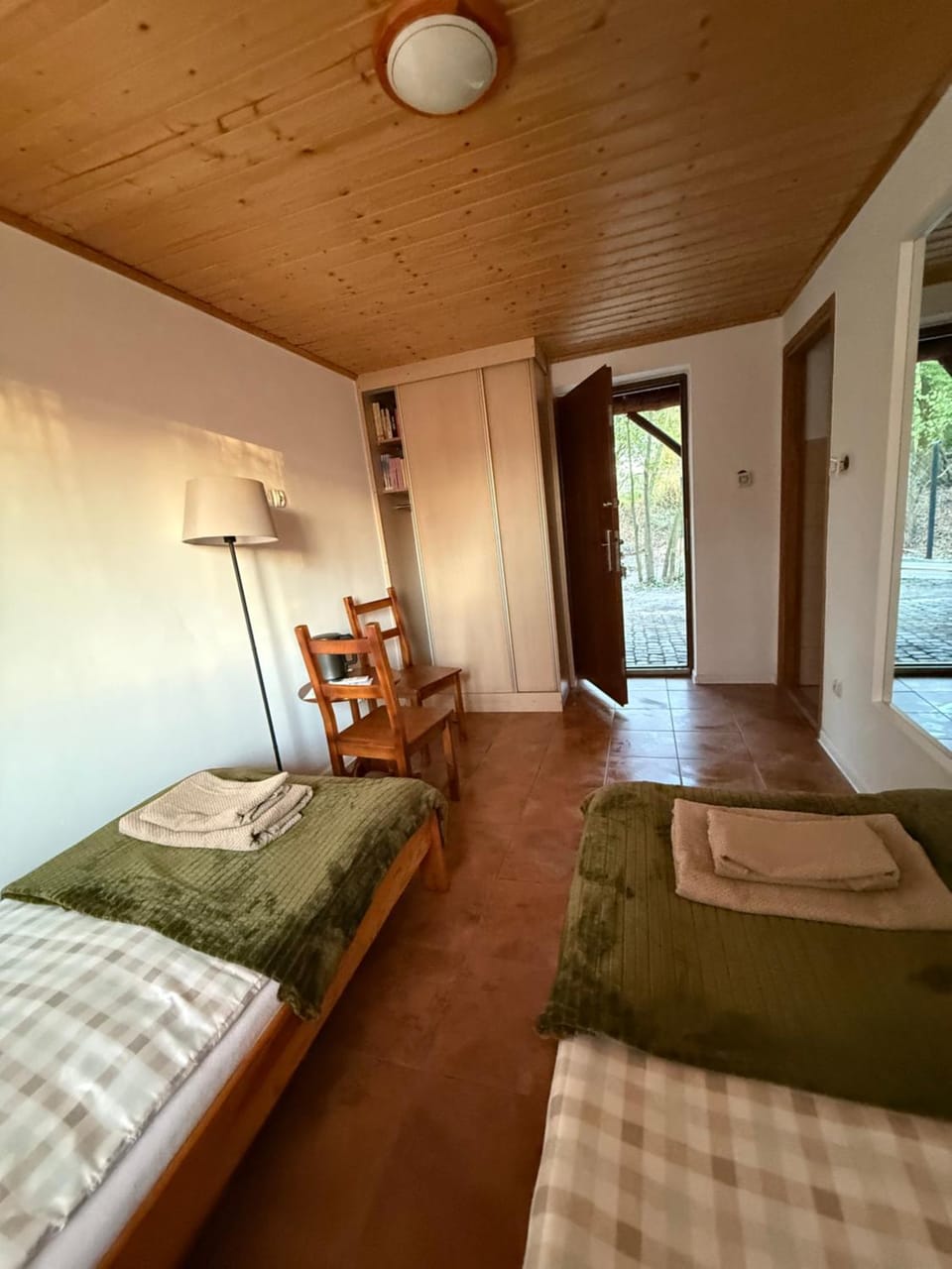 Leśne Zacisze Łazy Małe Nature lodge in Lower Silesian Voivodeship