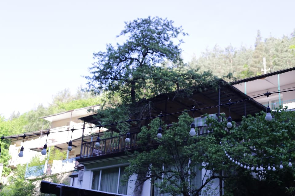 Riviera Guesthouse Bed and Breakfast in Armenia