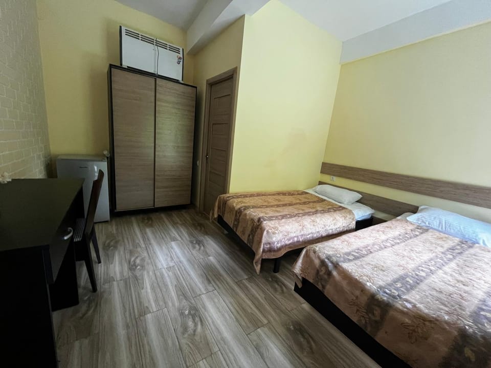 Riviera Guesthouse Bed and Breakfast in Armenia