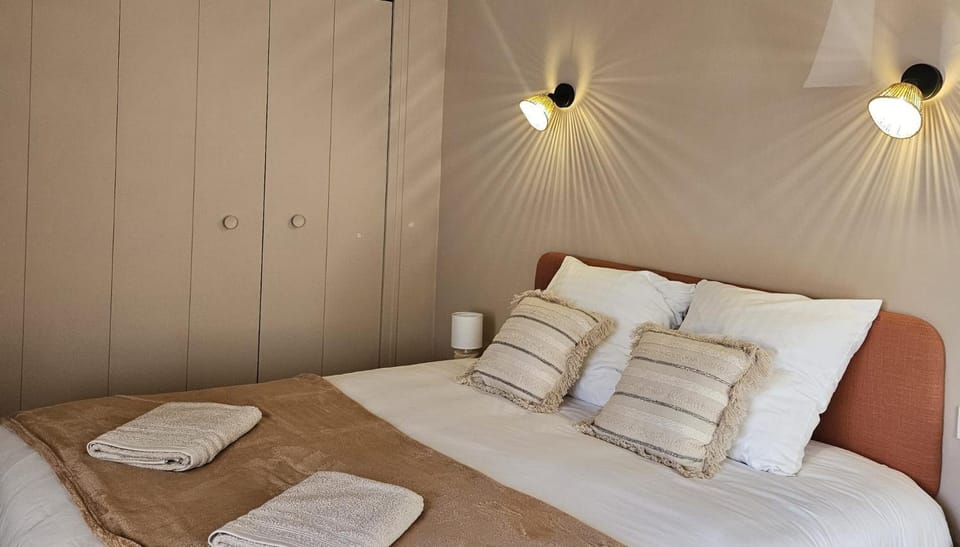chambre Kim dans maison partagée au bord du Rhône Bed and Breakfast in Auvergne-Rhône-Alpes