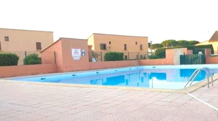 Villa climatisée 6p dans résidence avec piscine House in Saint-Cyprien