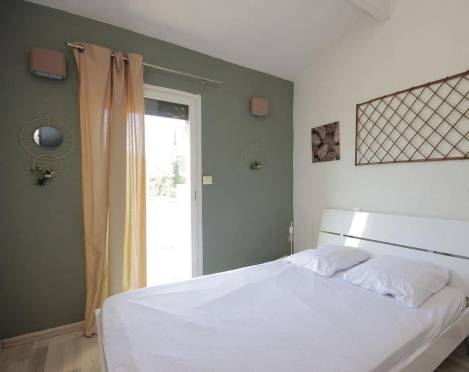 Villa climatisée 6p dans résidence avec piscine House in Saint-Cyprien