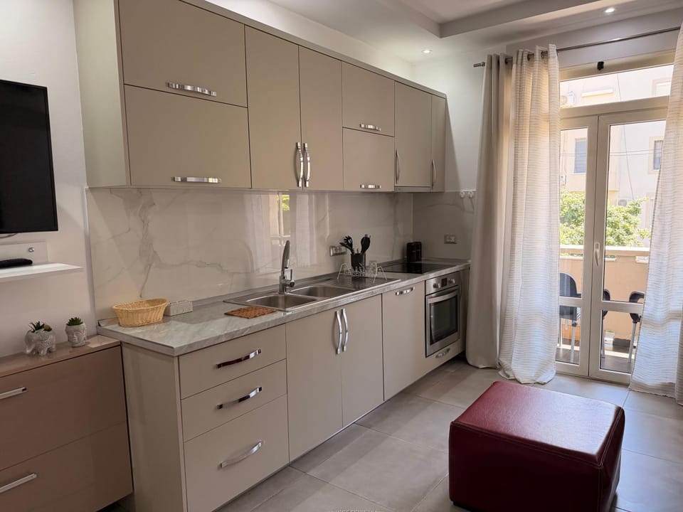 Le Bleu and Rose Apartment Apartment in Europe