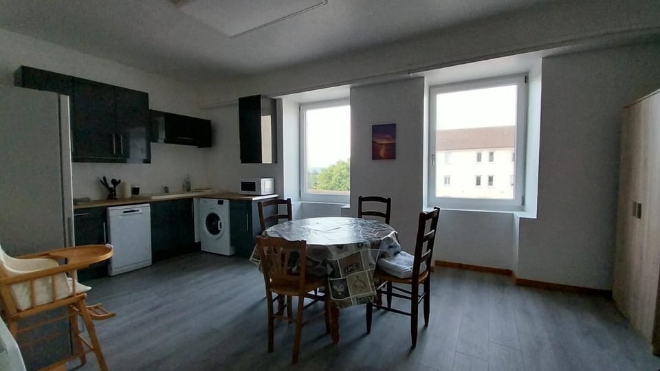 50 nuances de couleurs Apartment in Jura