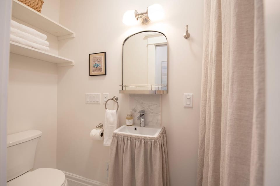 Coastal Inspired Beach House - Steps from South Beach & Kids Corner! House in South Haven