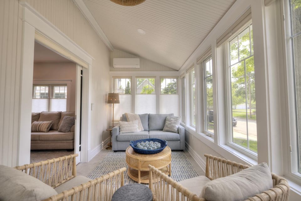 Coastal Inspired Beach House - Steps from South Beach & Kids Corner! House in South Haven