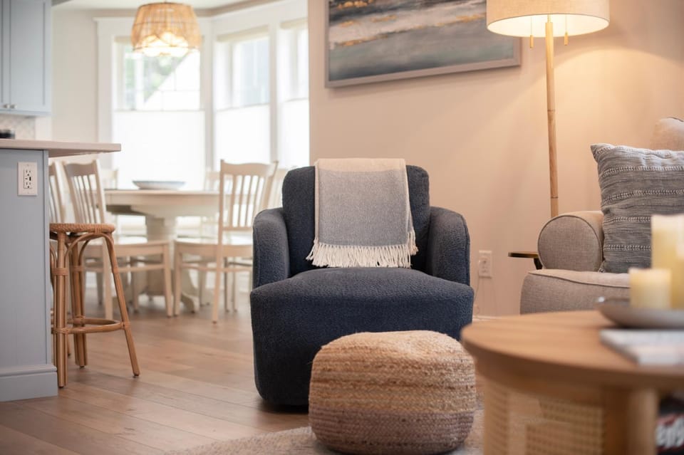 Coastal Inspired Beach House - Steps from South Beach & Kids Corner! House in South Haven