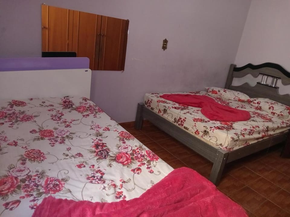 Casa a 5 minutos da basilica Apartment in State of São Paulo