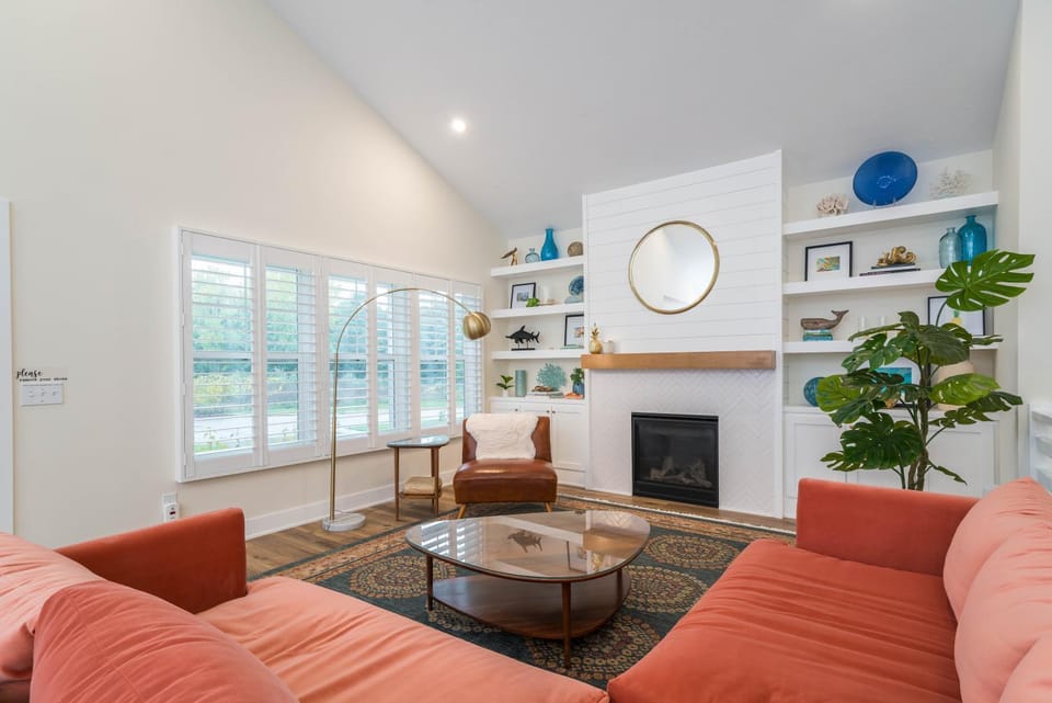 Coastal Beach House w/Heated Pool, Club House & Fire Pit! House in South Haven