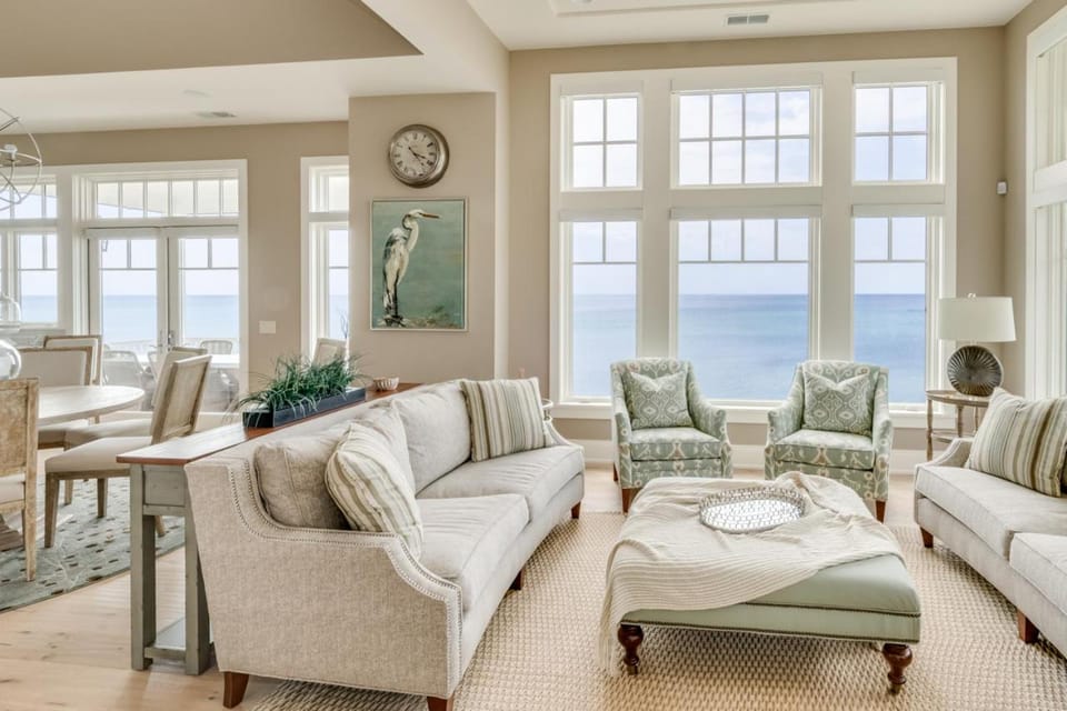 Waters Reach: Family-Friendly Luxury & South Haven’s Best Views House in South Haven