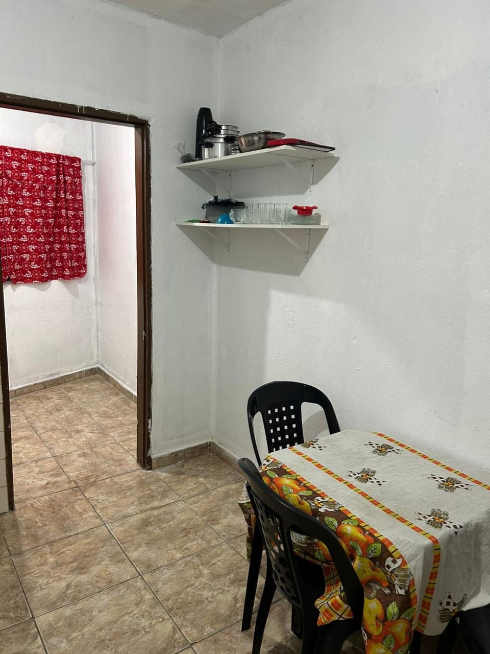 Casa a 350 metros da basilica Apartment in State of São Paulo