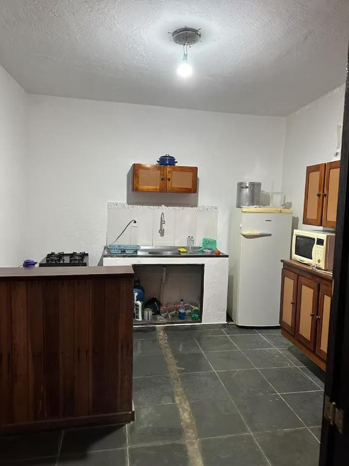 Casa Rústica 5min da praia - Até 12 pessoas House in Angra dos Reis