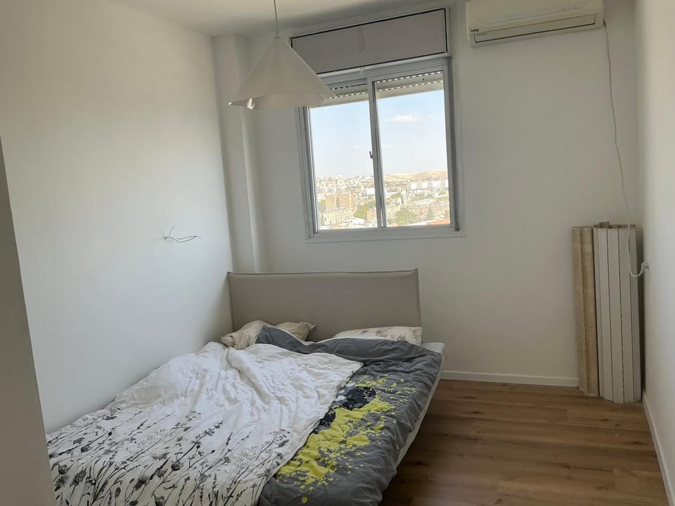 דירת בוטיק מפנקת Apartment in South District