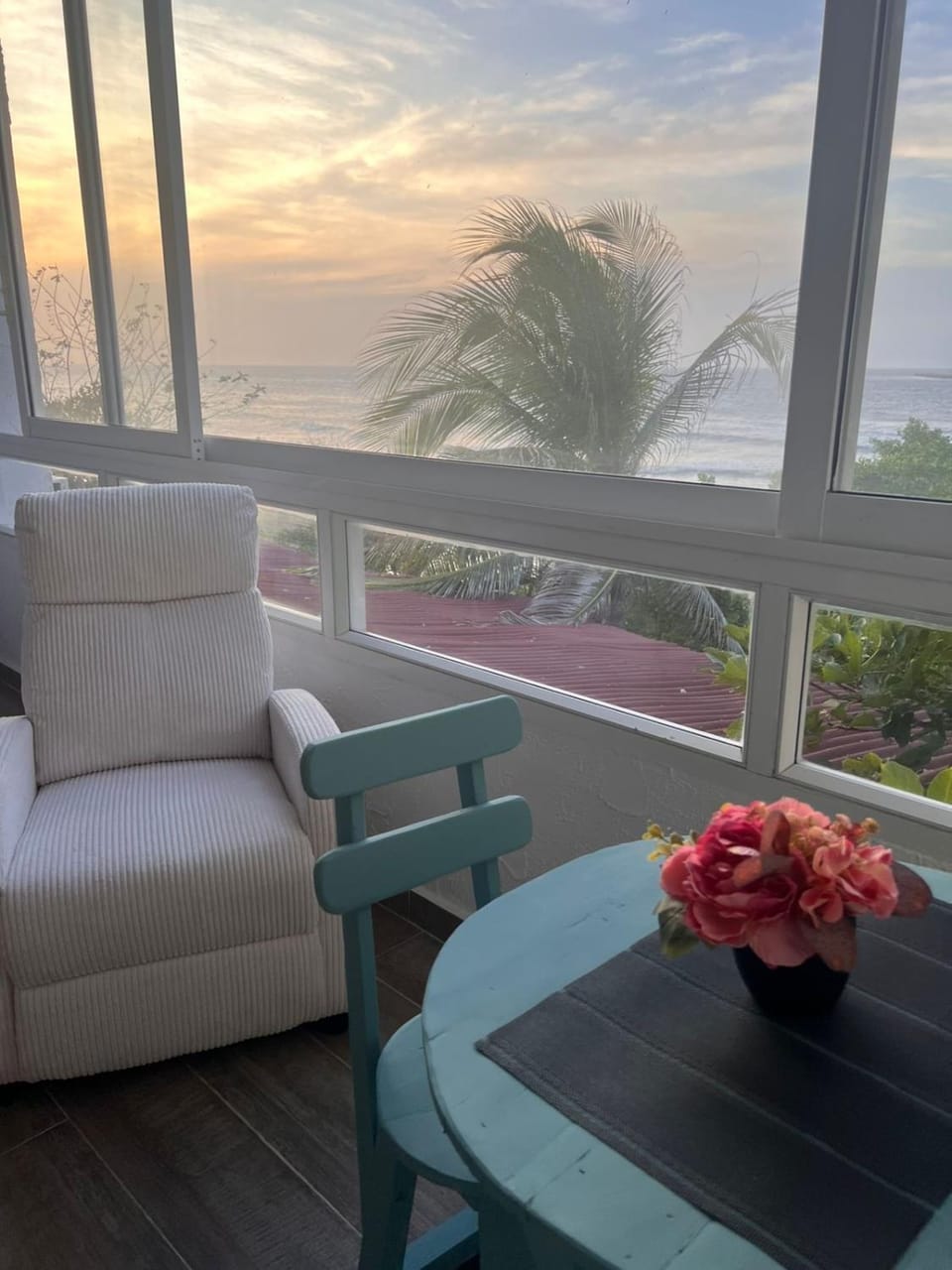 Natural landscape, View (from property/room), Seating area, Sea view, Sunset