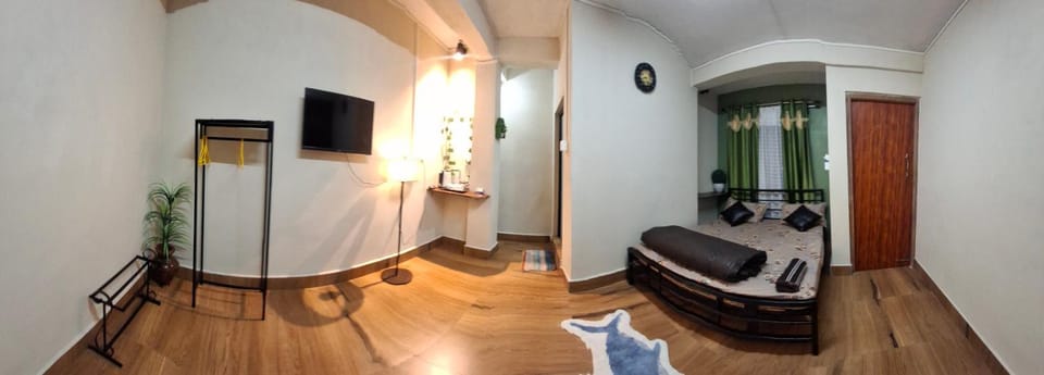 Communal lounge/ TV room, Bed, TV and multimedia, Evening entertainment, Bedroom