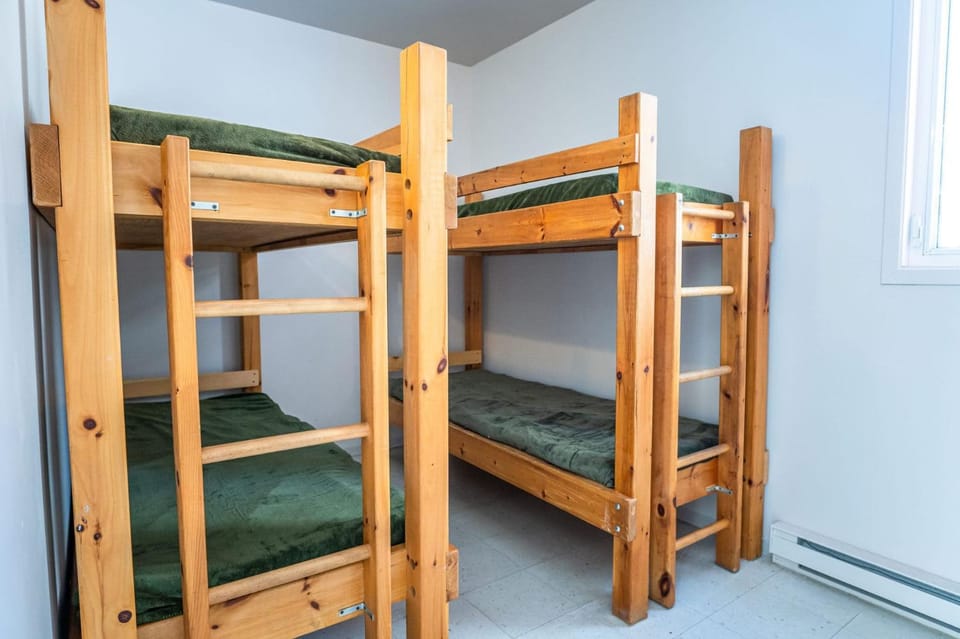 Camp Val Notre-Dame Hostel in Shawinigan