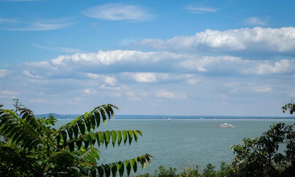 Natural landscape, Lake view