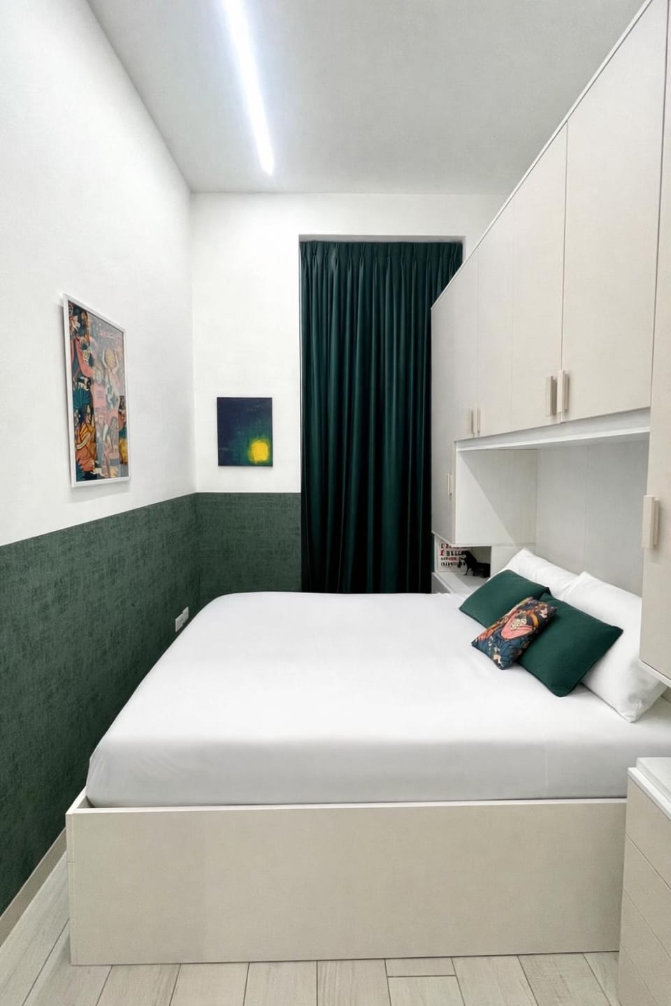 Bed, Bedroom, locker, safe, wardrobe