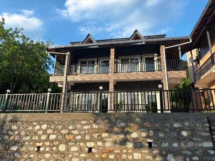 Baan homestay Vacation rental in Uttarakhand