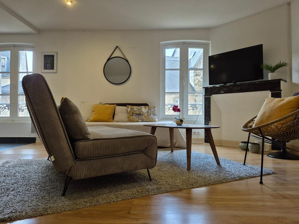 TV and multimedia, Living room