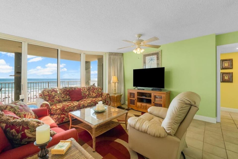 Beachfront Condo Ocean views from every room 3rd FL FREE BEACH CHAIRS Apartment in Panama City Beach