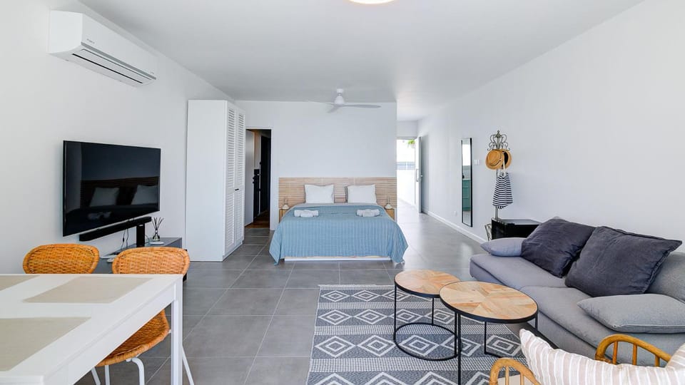 Beachfront Bliss Apartment in Pissouri