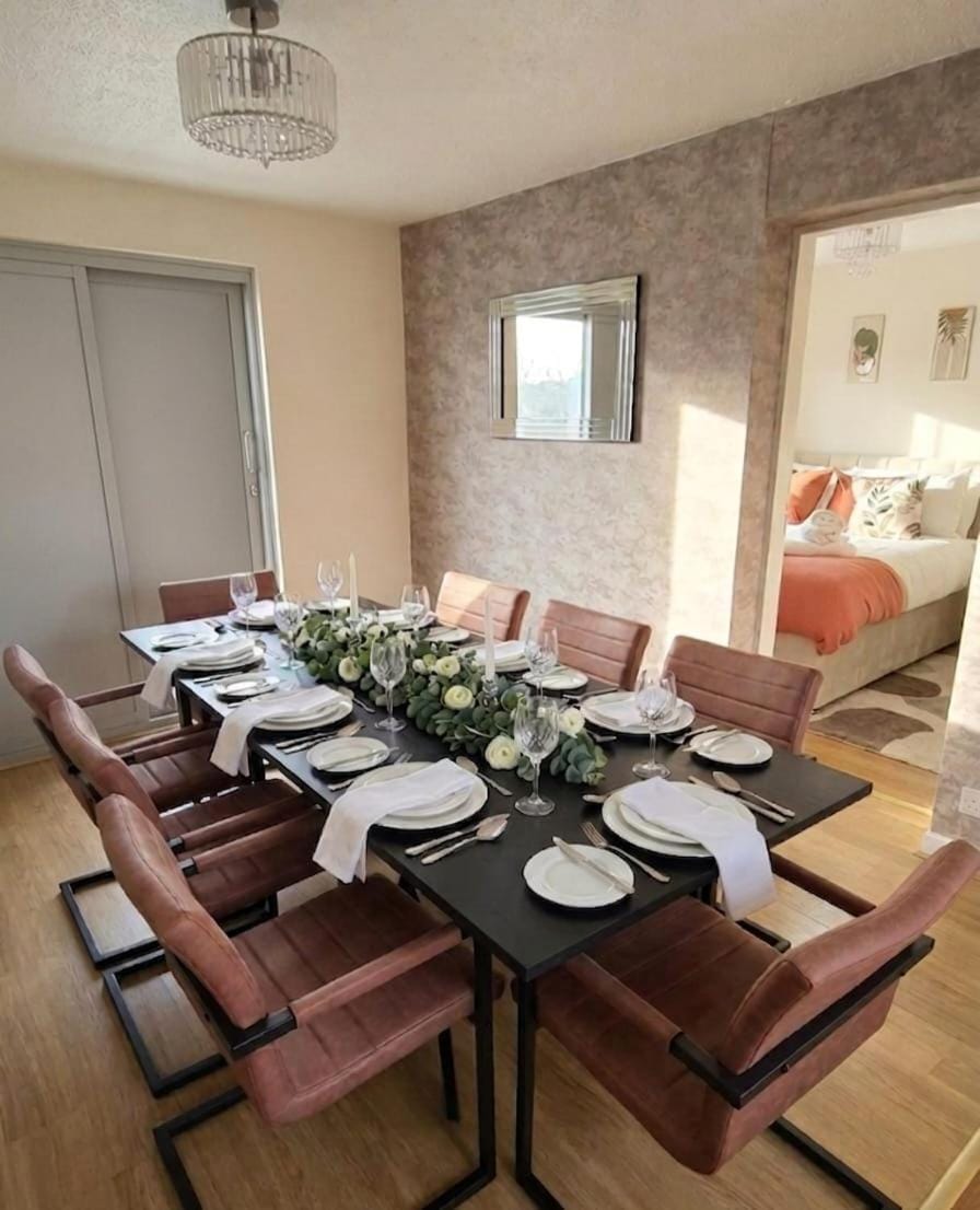 Decorative detail, Dining area
