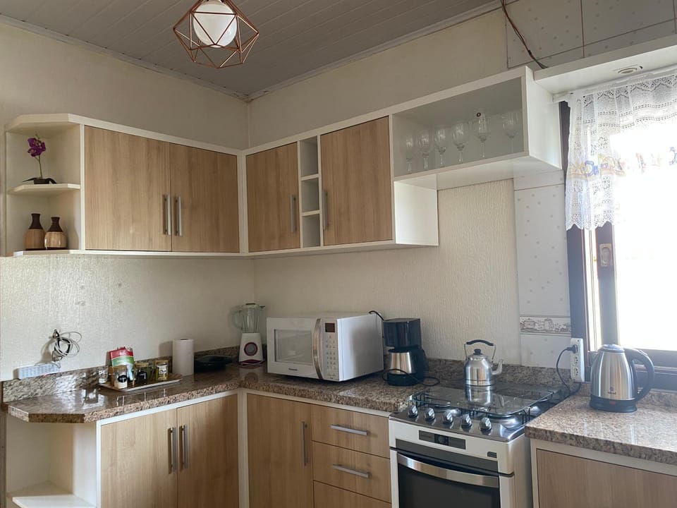 Communal kitchen, microwave, stove