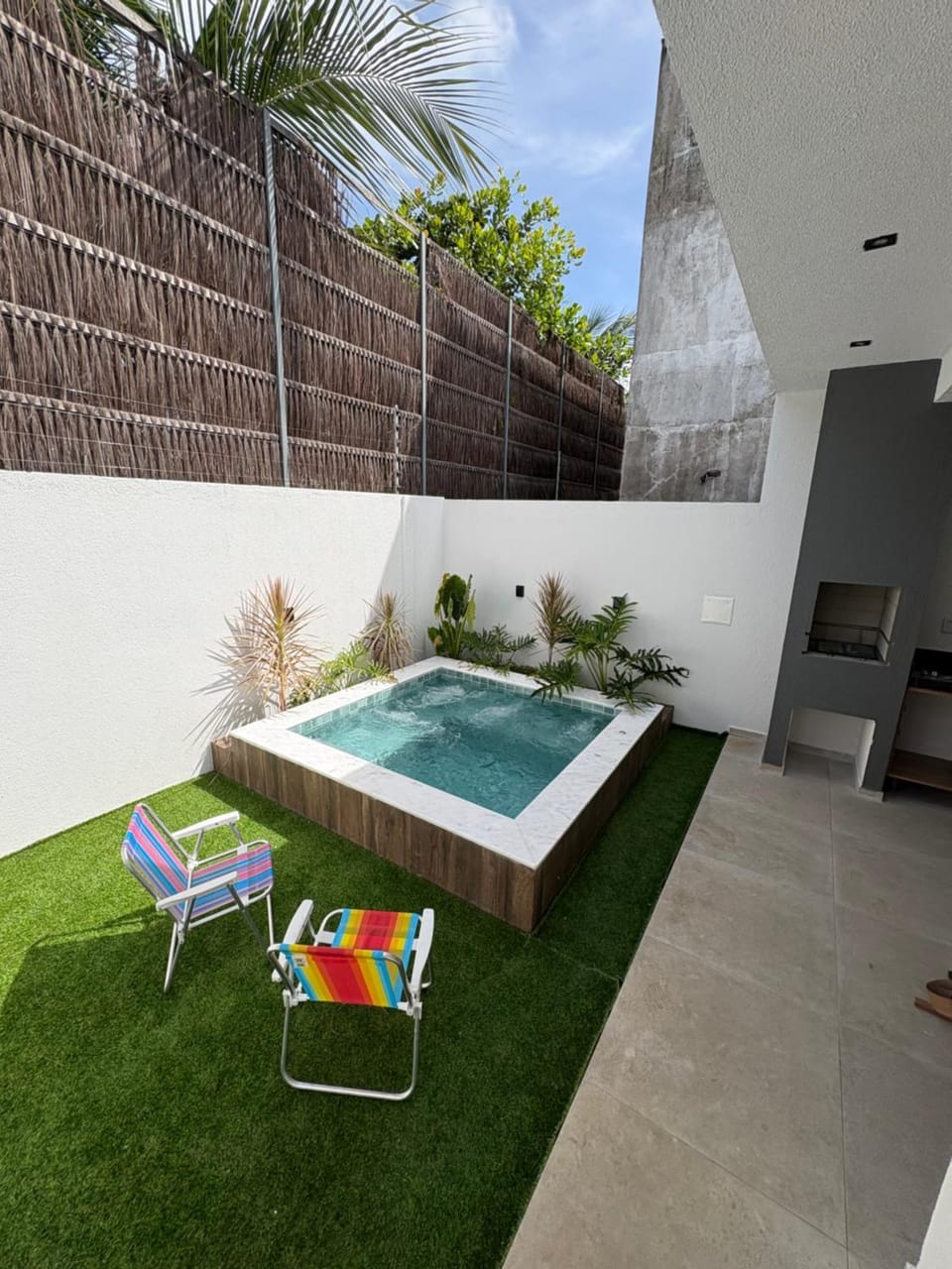 Natural landscape, Garden, Garden, Hot Tub, Garden view, Pool view, Swimming pool