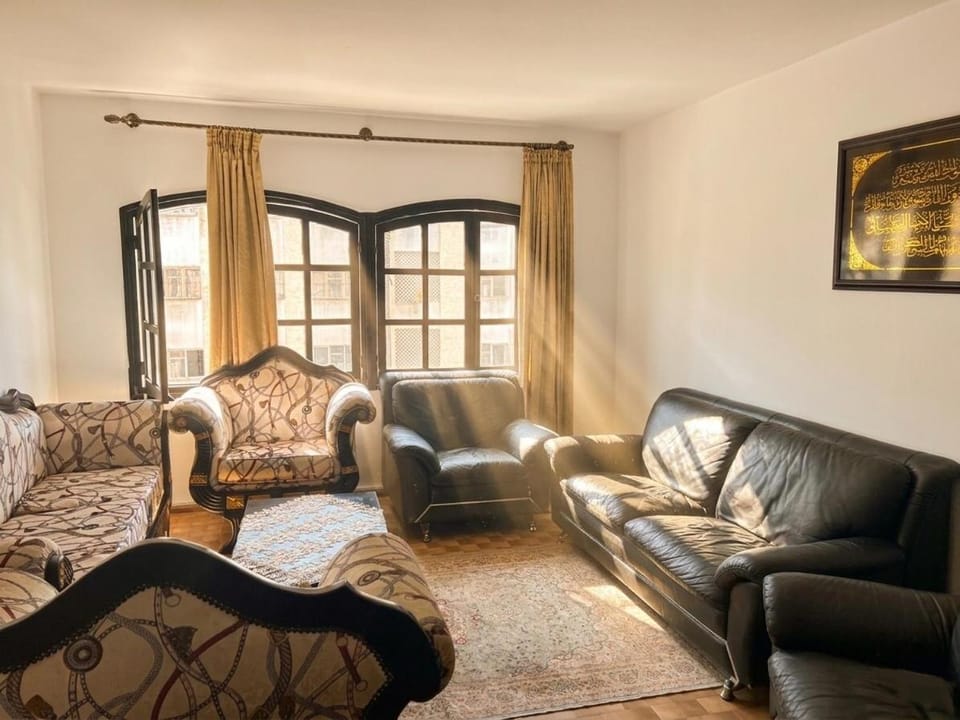غرفة ببلكونة بأكدال قرب الرباط سنتر والقطار الترام Bed and Breakfast in Rabat