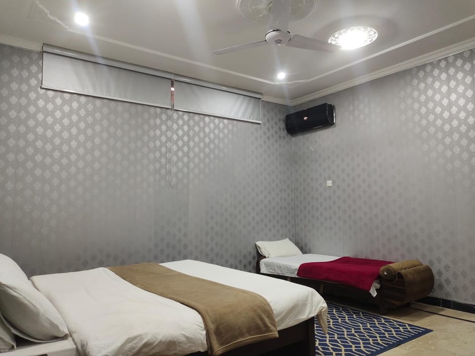 430 Premier Suites Bed and Breakfast in Islamabad