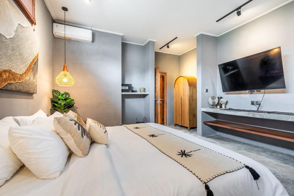 TV and multimedia, Living room, Bedroom, wardrobe