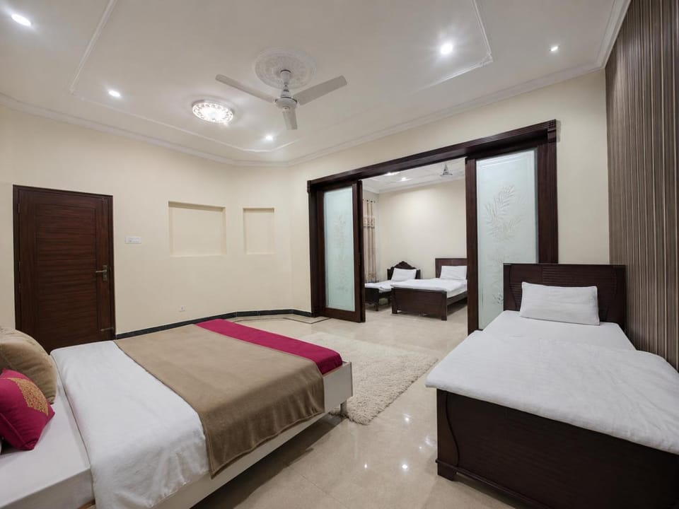 The 430 Executive Stay Bed and Breakfast in Islamabad