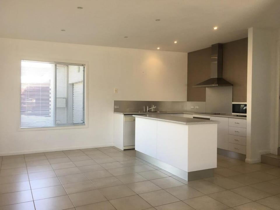 Azure Apartment in Bridport