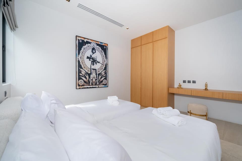 Bed, Bedroom, wardrobe