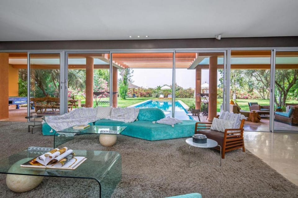 Villa De Luxe Sur Golf Avec Piscine - Al Maaden Villa in Marrakesh