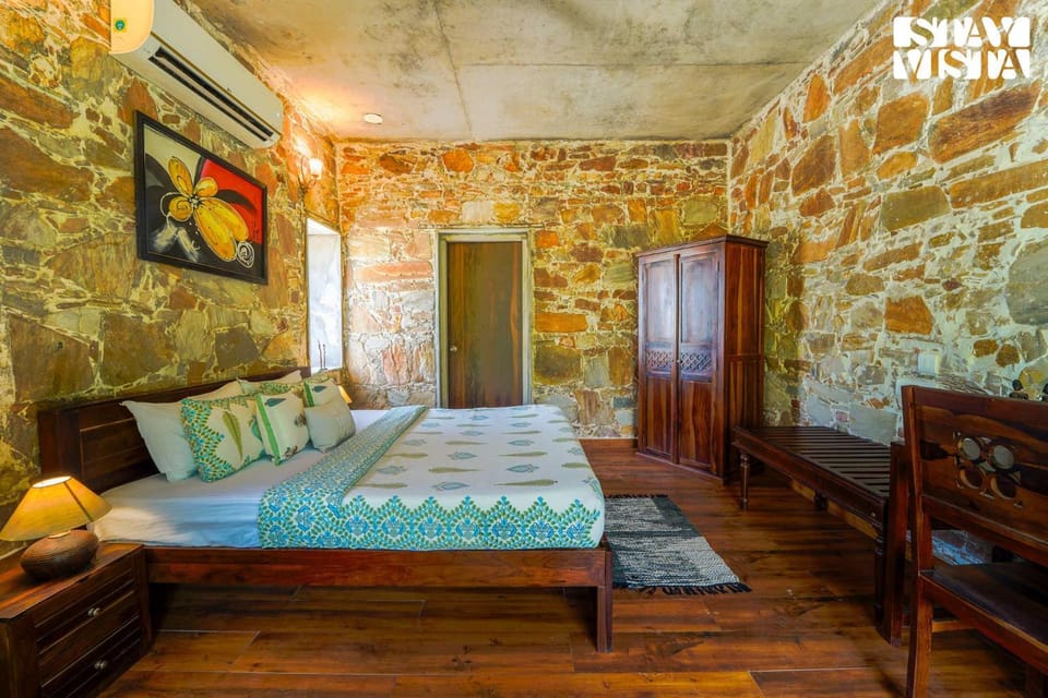 StayVista's Mulberry Tree House - Mountain View & Gazebo Villa in Rajasthan