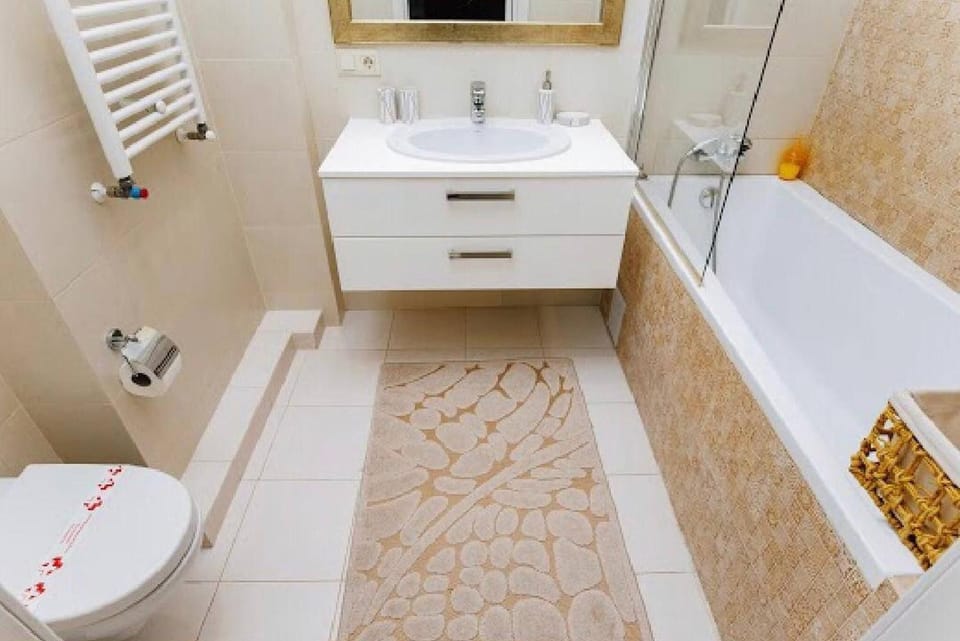 Toilet, Bathroom