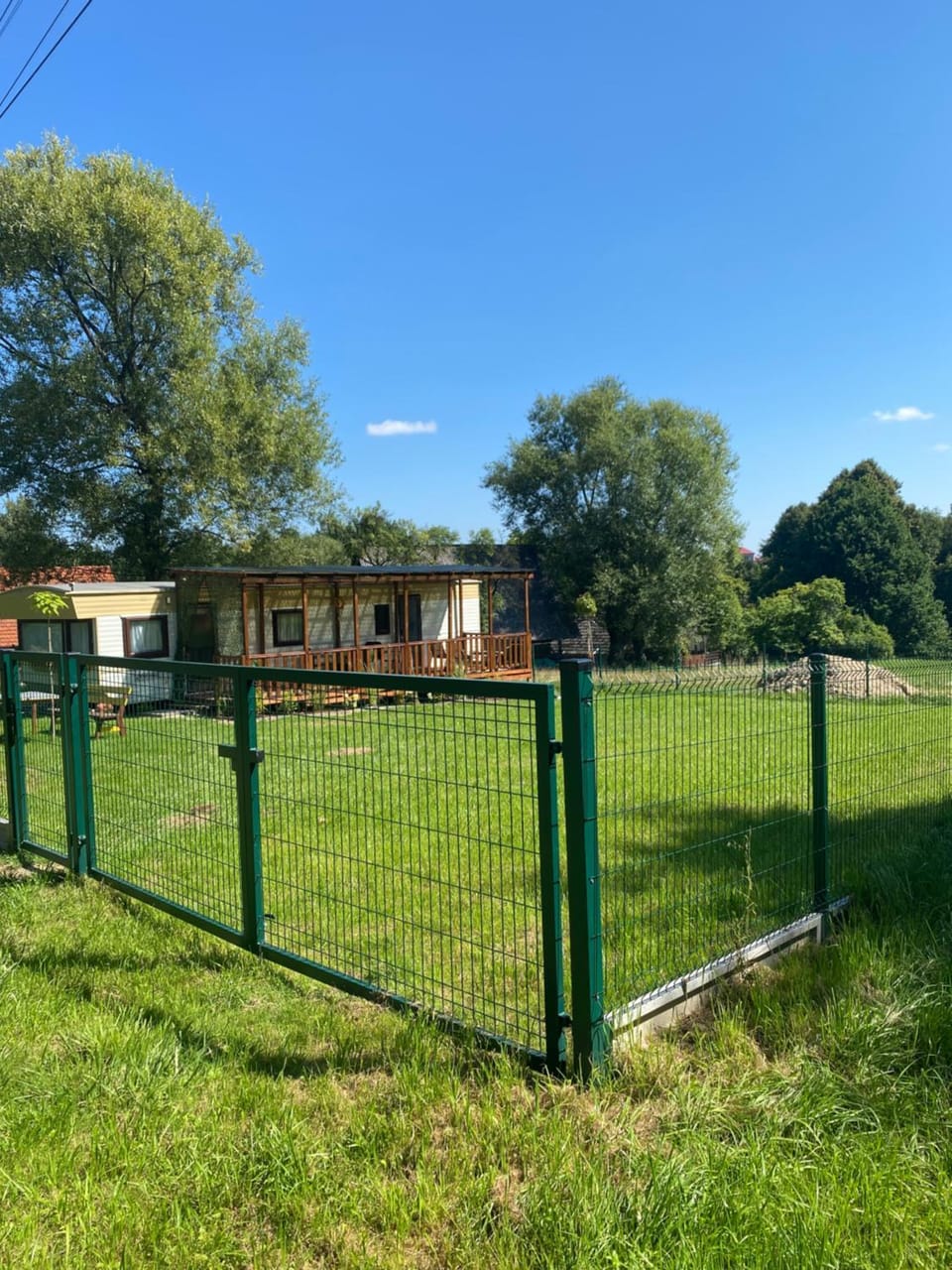 Property building, Day, Garden