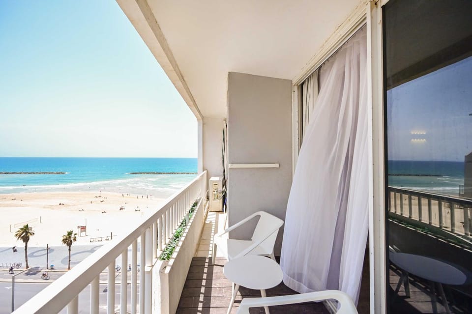 Trumpeldor 1 - Premium Beachfront Apartments By Vacay TLV Apartment in Tel Aviv-Yafo