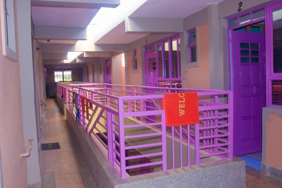 Property building, Balcony/Terrace, Balcony/Terrace