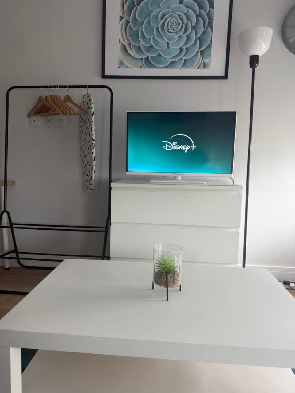 Deluxe Apartment- Heart of Market Square room 2 Vacation rental in Northampton
