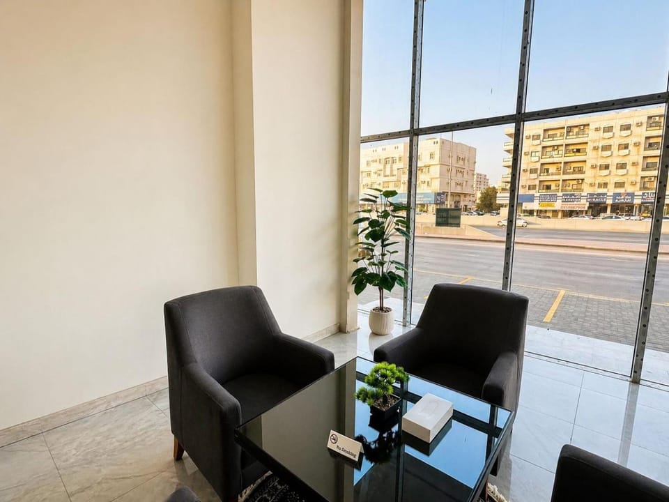 Property building, Day, Seating area